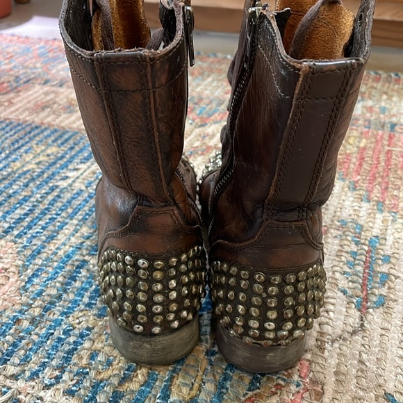 Steve Madden Boots - Picture 3 of 7